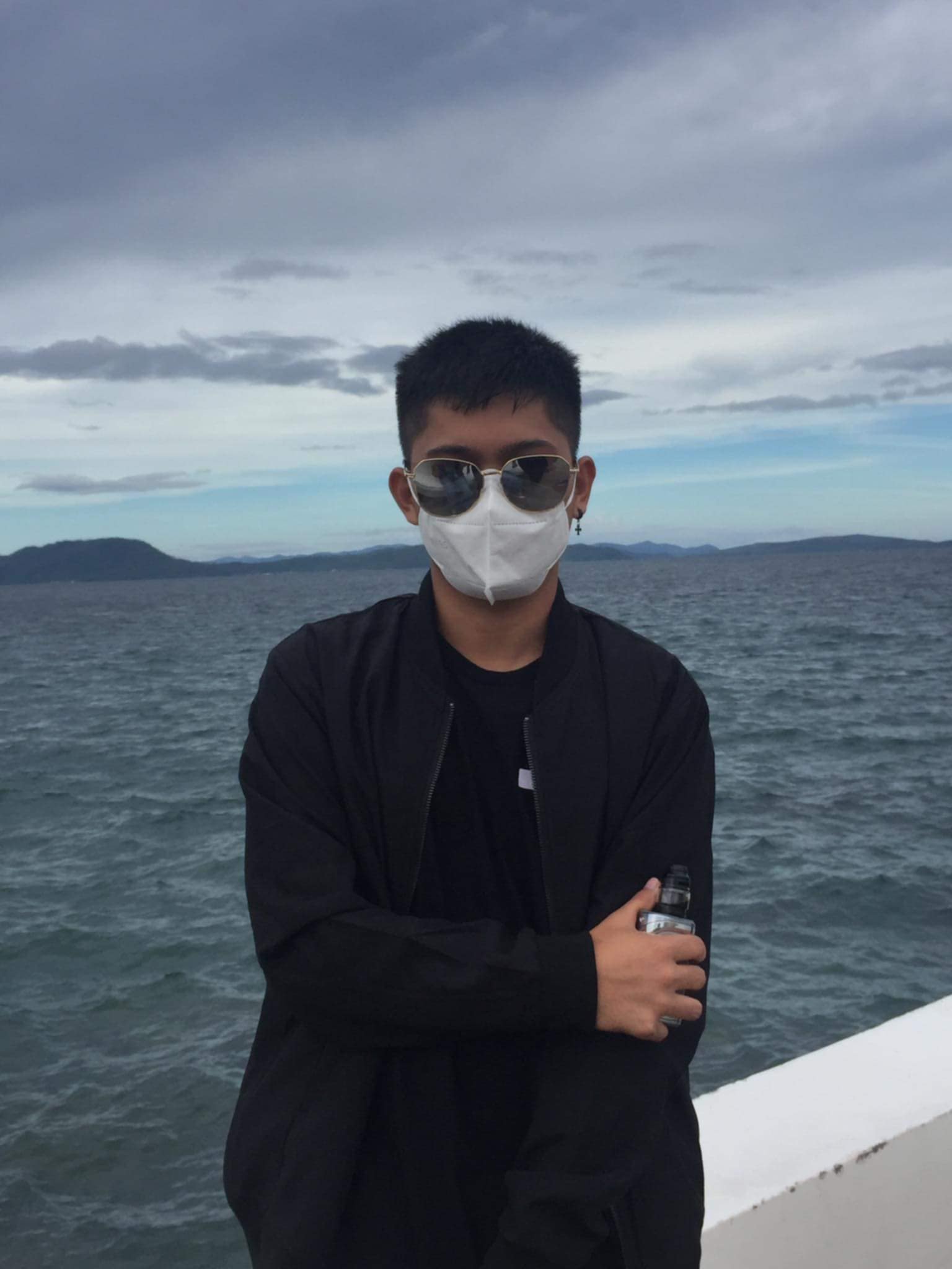 David working on IT project